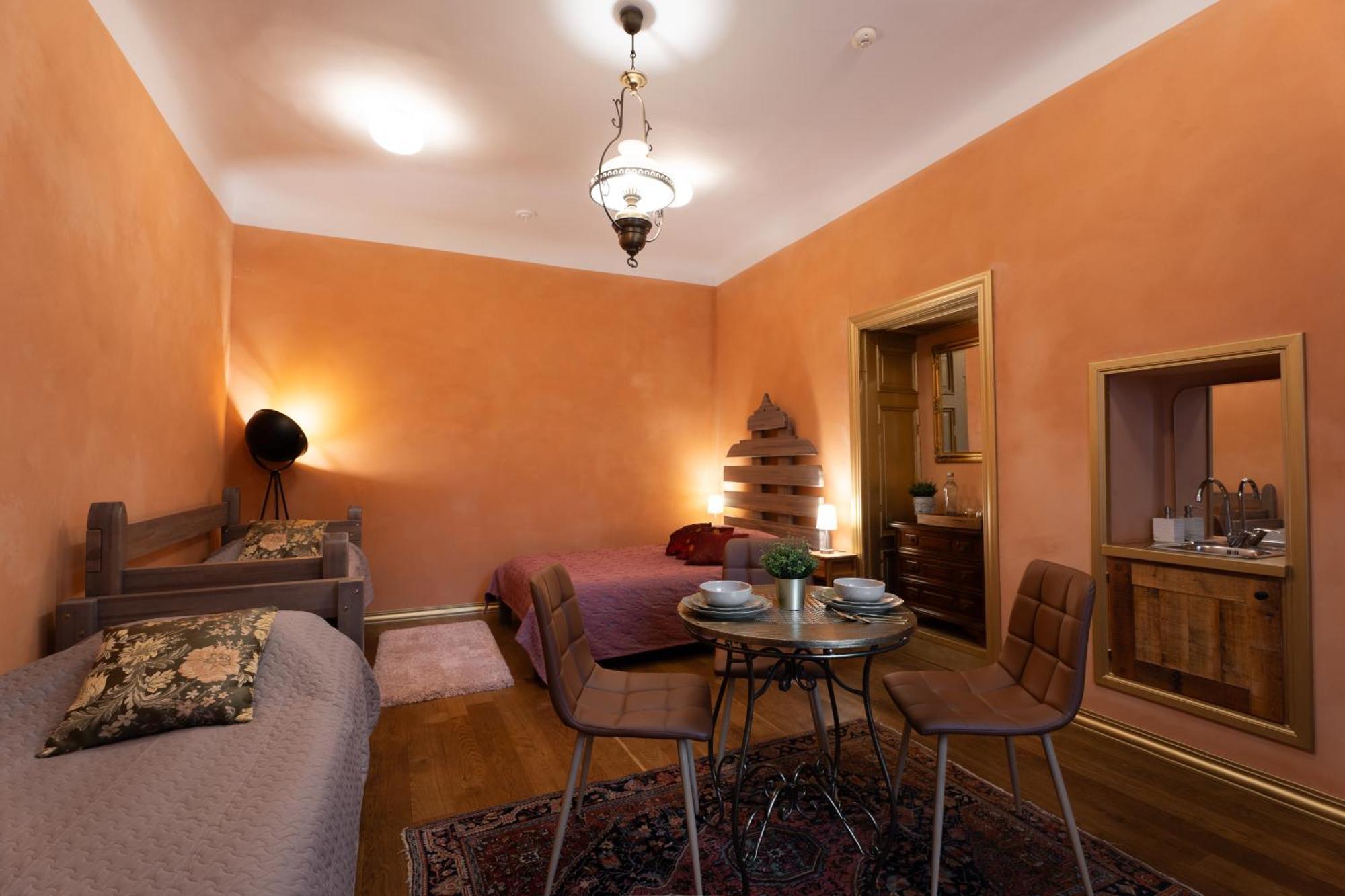 Hotell Two Wheels Riga